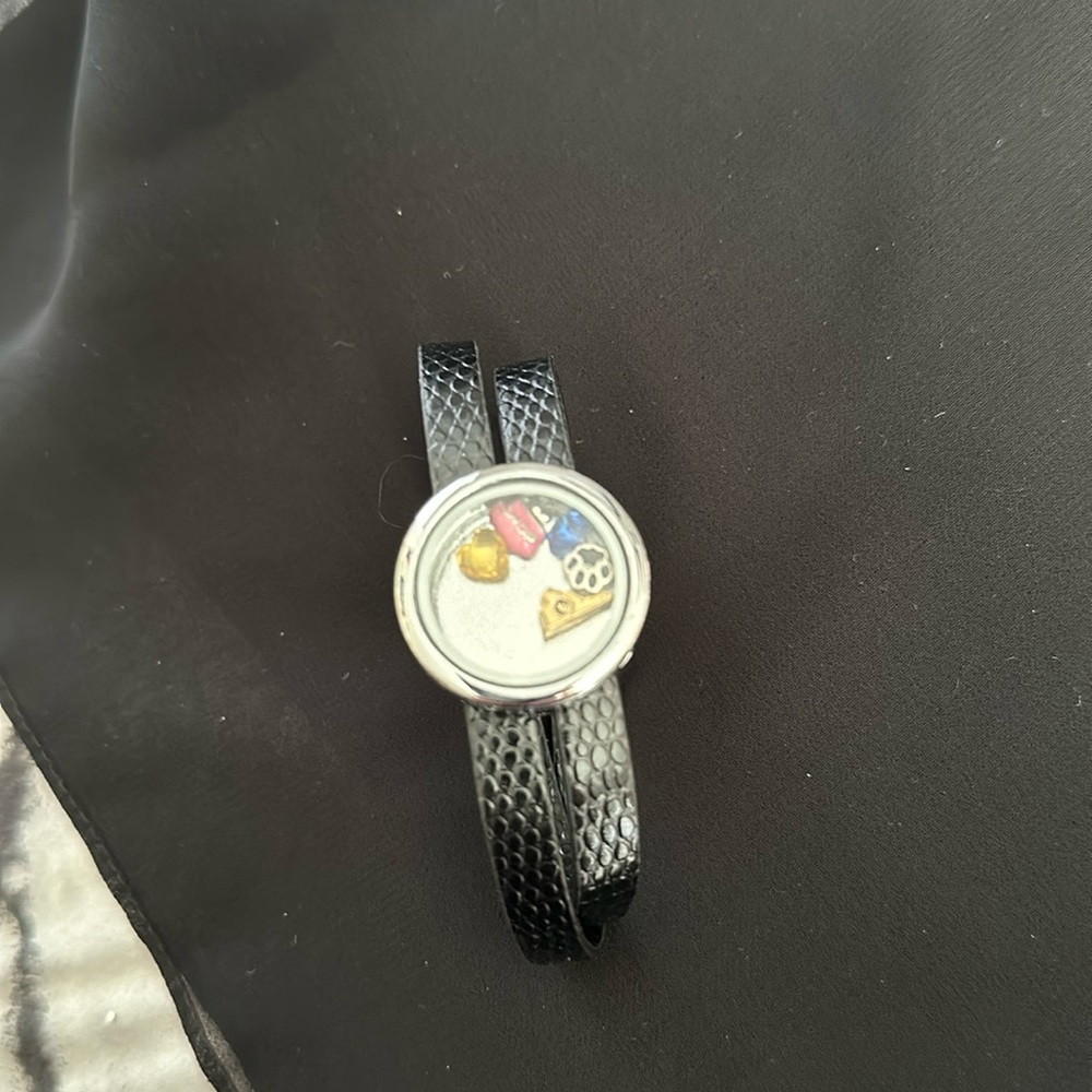 Bracelet with little charms.